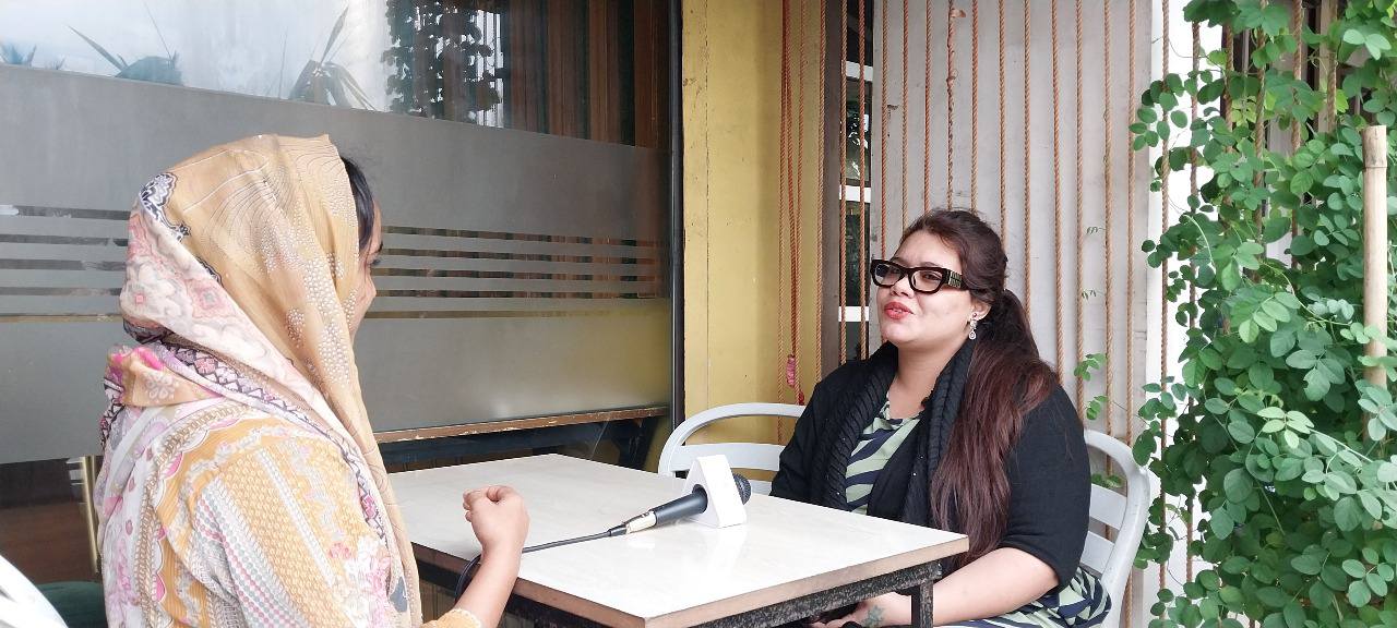 “একজন সাধারণ গৃহিণী থেকে সফল নারী উদ্যোক্তা হয়ে উঠার গল্প”