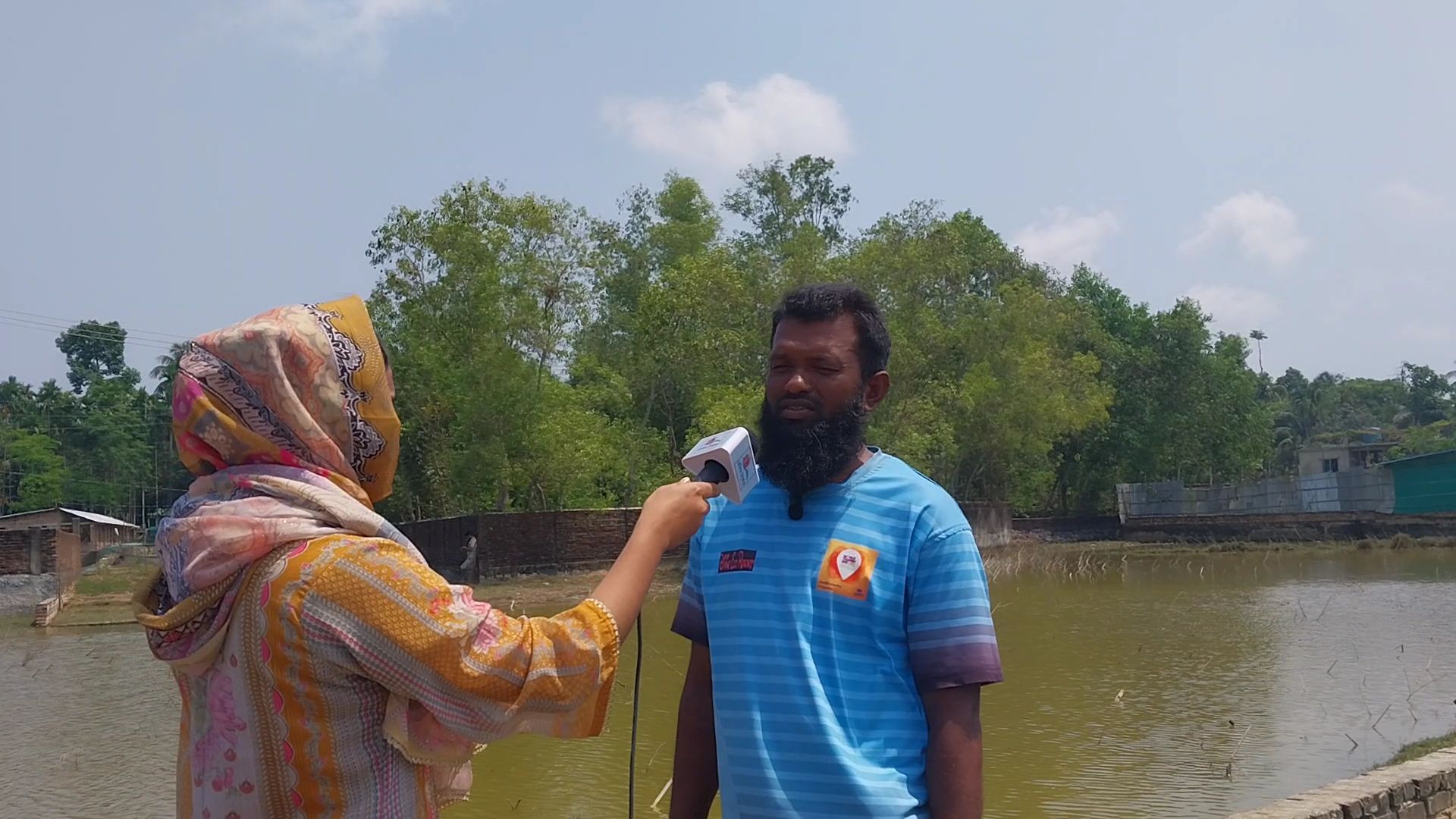 “কক্সবাজারে কাঁকড়া চাষে নতুন সম্ভাবনা, প্রশিক্ষণে বাড়ছে আগ্রহ”